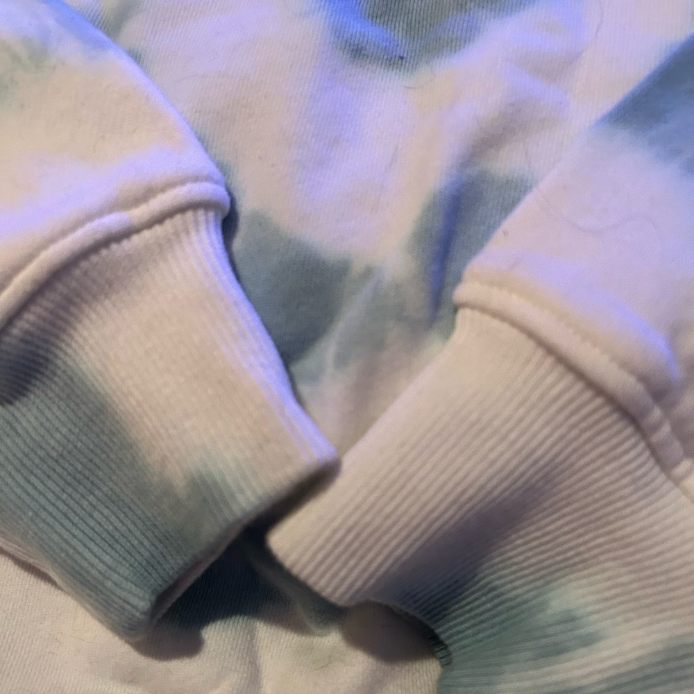 Tye dye sweatshirt